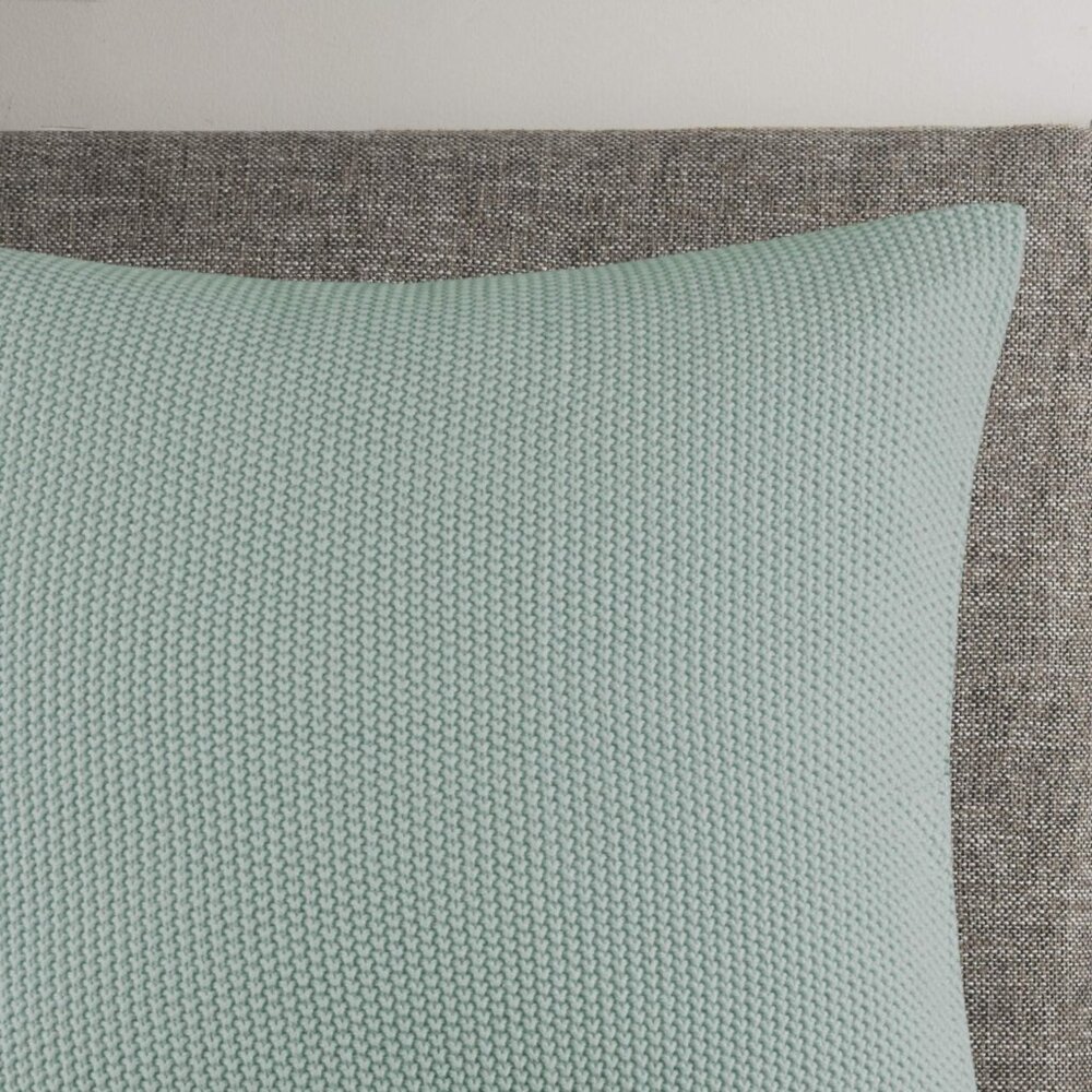 NWT Two 26" Bree Chunky-Knit European Pillow Shams - Picture 2 of 4